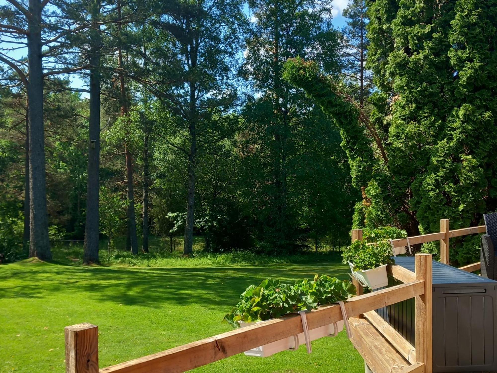 Guest House In Holmedal Årjäng Exteriör bild